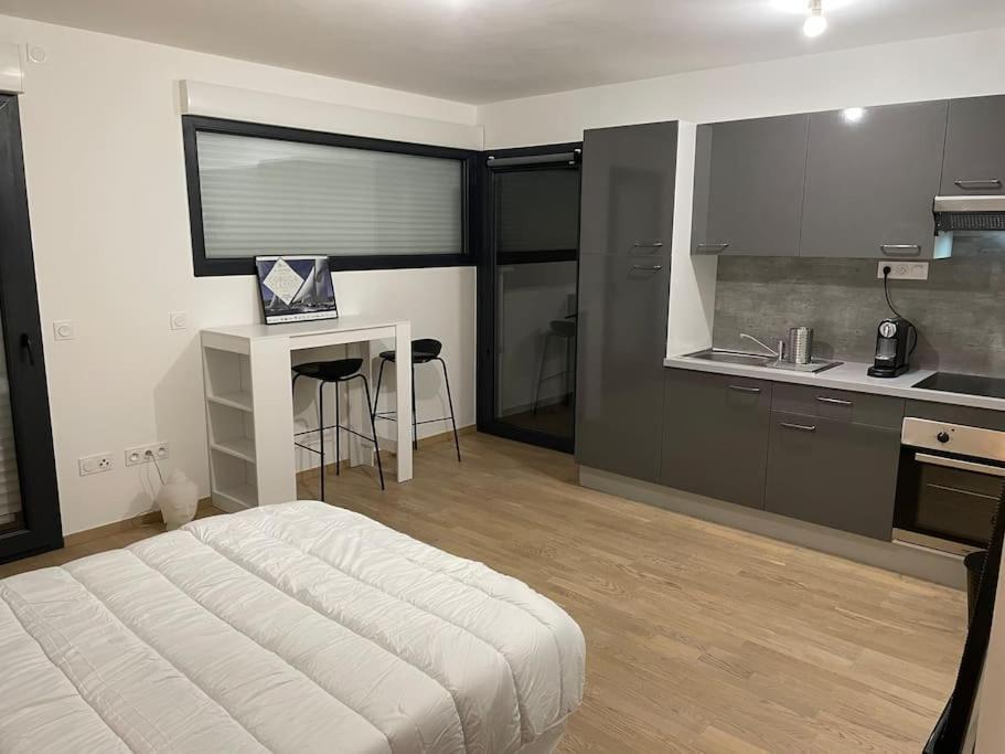 Parking Gratuit Grande Terrasse Proche Centre Ville Ajaccio  Luaran gambar